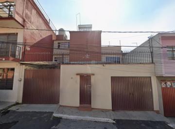 Casa de 3 habitaciones, Cuajimalpa de Morelos · Casa en Granjas Navidad, Cuajimalpa