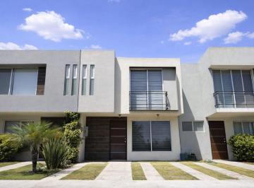 Casa de 2 habitaciones, Tlajomulco de Zúñiga · Casa en Venta Valle de Las Flores