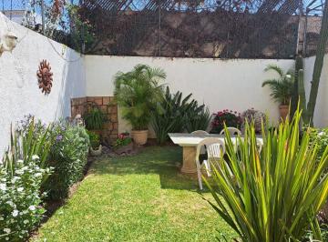 Casa de 3 habitaciones, Tlajomulco de Zúñiga · Hermosa Casa en Venta con Seguridad – Excelente Estado en La Tijera.