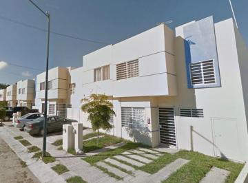 Casa de 3 habitaciones, Manzanillo · Casa en Venta Remate Bancario en Manzanillo Colima Clj