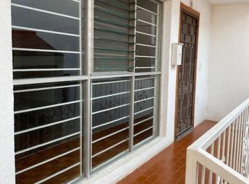 Departamento de 3 habitaciones, Guadalajara · Depto en Renta Country Club, 2 Recamaras, Cochera Techada 1 Auto
