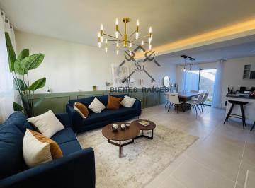 Casa · 143m² · 3 Recámaras · 2 Estacionamientos · Casa en Venta Mirador, 3 Recámaras, 143 m²