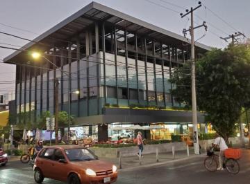 Local comercial , Guadalajara · Local Comercial de 197 m² en Renta en Americana