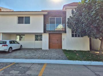 Casa de 3 habitaciones, Zapopan · Jardin Real Venta