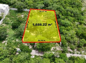 Terreno / Lote , Mérida · En Venta Terreno de 1688 m² en Temozon Norte Ideal Para Residencia o Desarrollo Inmobiliario