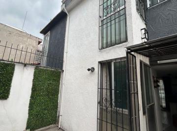 Casa de 2 habitaciones, Toluca · Casa en Renta Los Sauces Toluca