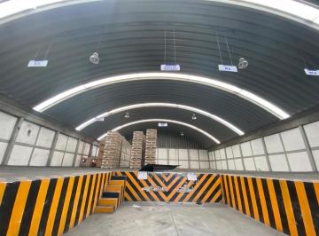 Nave industrial · 1060m² · 6 Estacionamientos · Bodega en Renta en Zona Industrial Toluca