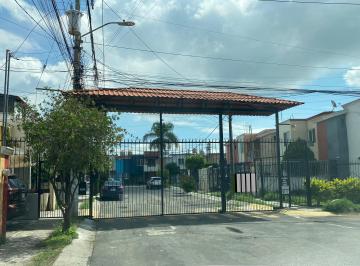 Casa en condominio de 2 habitaciones, Zapopan · Casa en Venta en Colegio del Aire, Zapopan