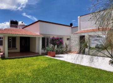 Casa de 3 habitaciones, Atlixco · Casa en Venta en un Piso Fraccionamiento Val de Cristo Atlixco, Puebla
