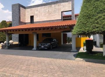 Casa · 556m² · 3 Recámaras · 4 Estacionamientos · Casa - Puerta del Carmen