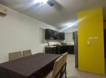 Casa · 125m² · 3 Recámaras · 1 Estacionamiento · Casa - Villas de Loreto