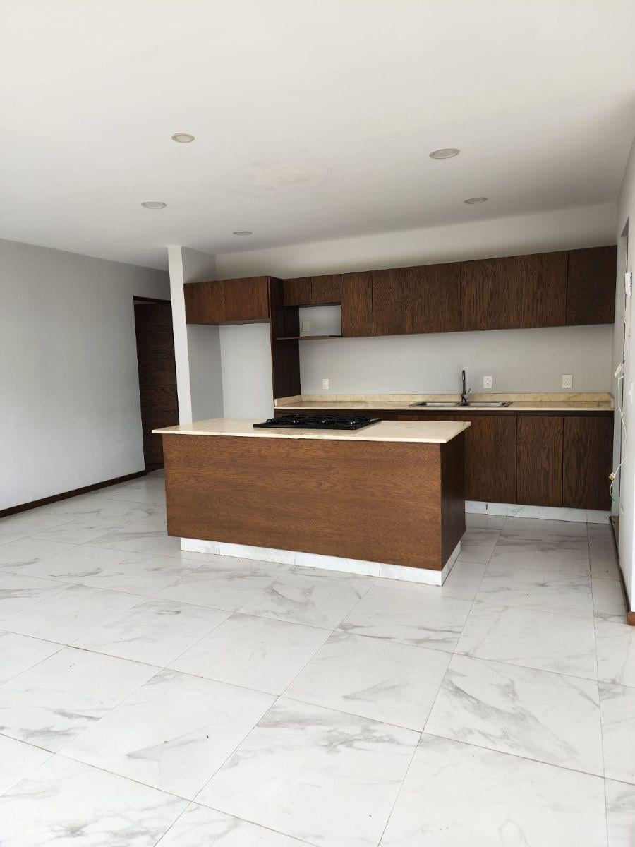 Departamento en Renta en Residencial Santa María