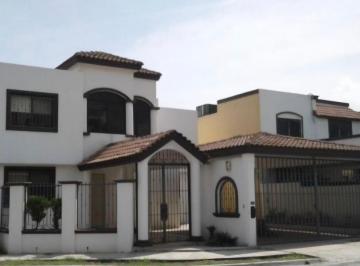 Casa de 4 habitaciones, Monterrey · Casa en Renta en Bosques de Las Cumbres Monterrey