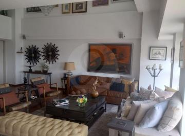 Departamento · 155m² · 2 Recámaras · 2 Estacionamientos · Departamento en Venta en Los Alpes