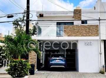 Casa · 3 Recámaras · 1 Estacionamiento · Casa en Venta Unidad Nacional, Madero