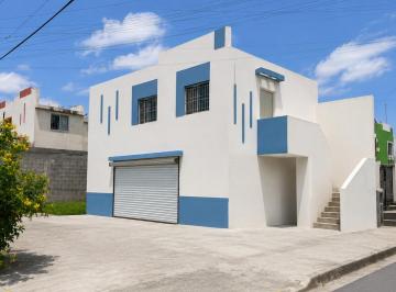 Casa de 2 habitaciones, General Escobedo · Casa con Espacio Para Negocio