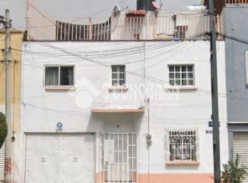 Foto · Casa - Venta