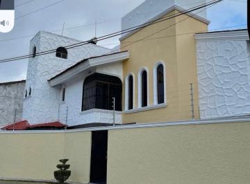 Casa de 4 habitaciones, Zapopan · Esquina Paseos del Sol