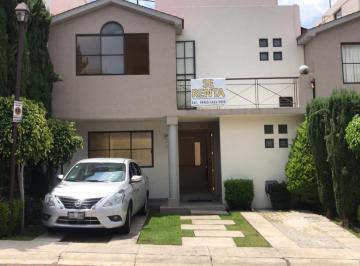 Casa · 3 Recámaras · 2 Estacionamientos · Casa en San Nicolás Totolapan