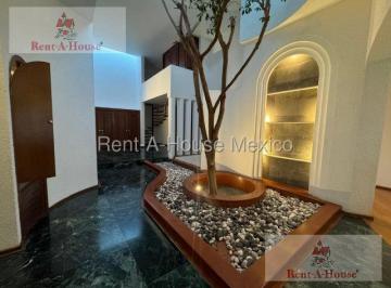 Casa · 651m² · 4 Recámaras · 6 Estacionamientos · Casa en Venta en Atizapán de Zaragoza, Club de Golf Valle Escondido Am. 25 - 1558