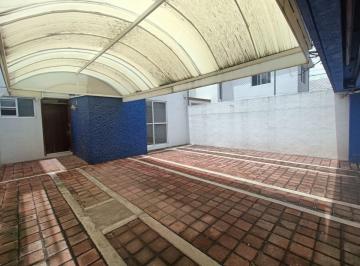 Casa de 3 habitaciones, Querétaro · Hermosa Casa en Venta en Jardines de La Hacienda, Querétaro.