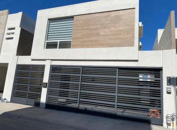 Casa de 3 habitaciones, Monterrey · *renta de Casa en Linces Sector Borealis* (Descendente) Vigilancia 24/7*