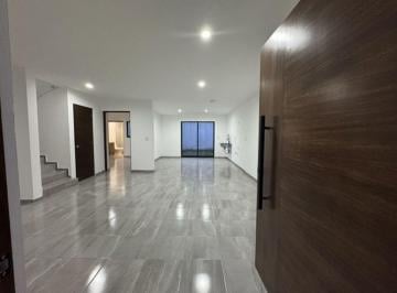 Casa de 4 habitaciones, Querétaro · Excelente Oportunidad en Condominio Privado