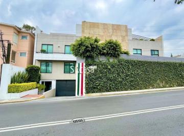 Departamento · 154m² · 3 Recámaras · 3 Estacionamientos · Departamento en Renta, en Las Aguilas, Parte Baja, con Balcon.