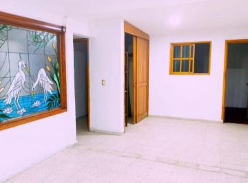 Casa · 200m² · 5 Recámaras · 1 Estacionamiento · Casa de un Piso en Renta Más Departamento Independiente en Cuautla Morelos