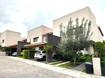 N/A · Casa de 3 Recamaras en Venta, con Detalles de Lujo - Balvanera