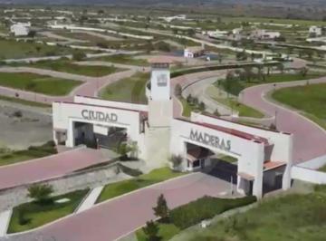 LOTES HABITACIONALES Y COMERCIALES 10.jpg · Ciudad Maderas Corregidora: Terreno Residencial en Venta en Ciudad Maderas Residencial