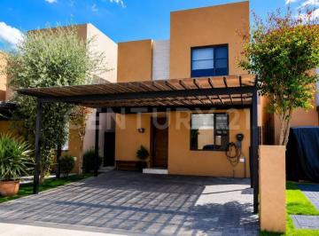Casa · 187m² · 3 Recámaras · 2 Estacionamientos · Casa en Venta en Zibatá 3 Recámaras Jardín, Terraza, Alberca y Acabados Premium