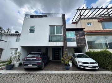 Casa en condominio de 3 habitaciones, Toluca · Casa en Venta en Fraccionamiento Jardines de Tlacopa