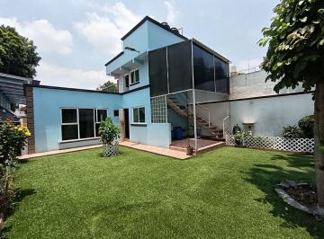 Casa de 2 habitaciones, Coyoacán · Casita de un Nivel en El Carmen Coyoacán con Amplio Jardín.