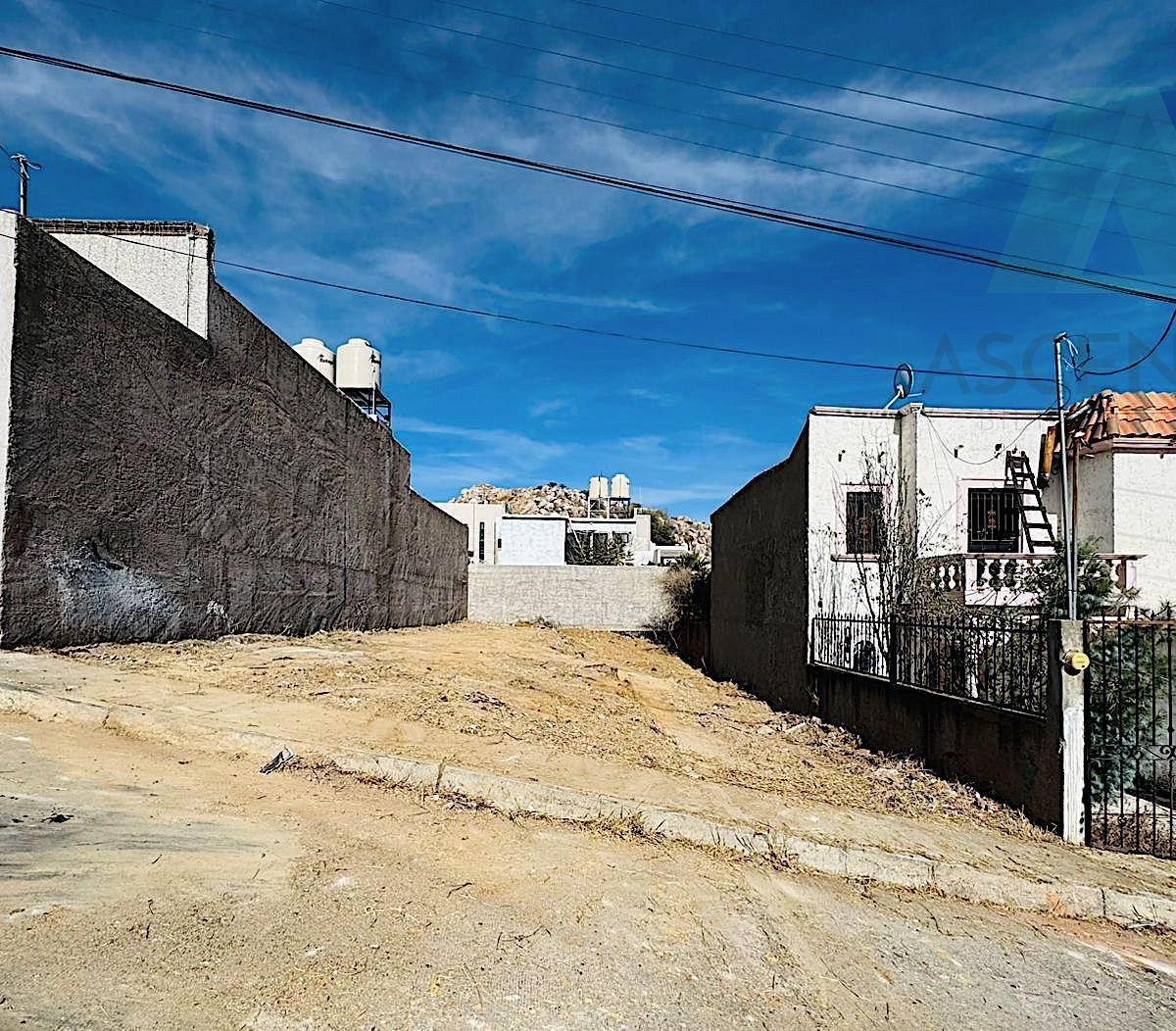 Opportunity! Land for Sale – Baca Neighborhood in Hgo. del Parral, Fermor