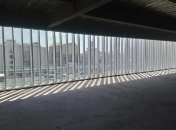 1 · Oficina en Renta 360 m², $