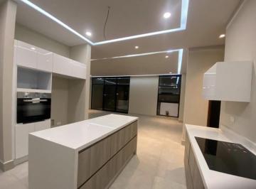 Departamento · 141m² · 2 Recámaras · 2 Estacionamientos · Departamento Vista Hermosa Monterrey Venta