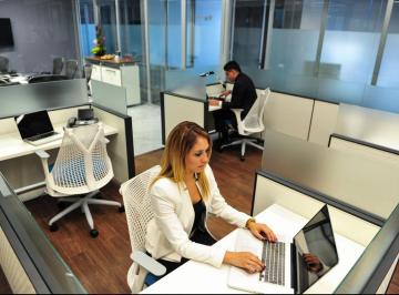 1 · Oficina en Renta en Centro de Negocios en Punta Santa Fe, Para 30 Personas