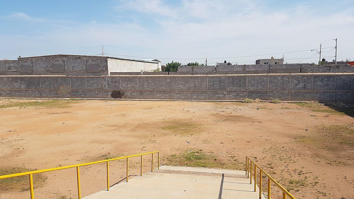 Commercial Land Rental on R. Almada, $30,000 Monthly