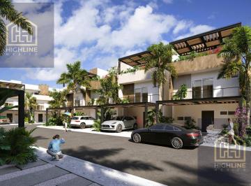 Casa · 192m² · 3 Recámaras · 1 Estacionamiento · Casa de 3 Habitaciones en Preventa a Pasos del Mar en Playa del Carmen