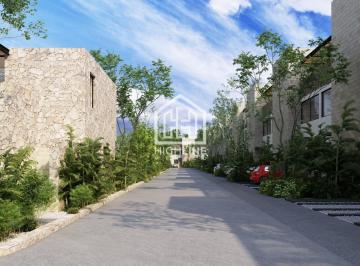 Casa · 209m² · 3 Recámaras · 1 Estacionamiento · Residencia de Lujo con 3 Recamaras en Zona de Alta Plusvalía y Conexión Natural en Tulum.