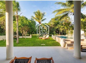 Villa · 780m² · Villa en Venta en Puerto Aventuras de 5 Habitaciones y 5 Baños Residencial Premiun