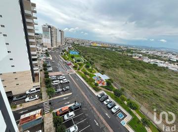 Departamento · 132m² · 3 Recámaras · 2 Estacionamientos · Departamento en Renta en Vitea Garden, El Refugio, Querétaro, Qro. $21,500 (Mantenimiento Incluido)