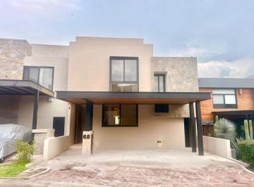 Casa de 4 habitaciones, Querétaro · Se Renta Casa en Altozano Queretaro