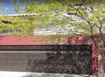 Casa · 175m² · 3 Recámaras · 2 Estacionamientos · Casa Cumbres San Agustin 2 Sector Monterrey Renta