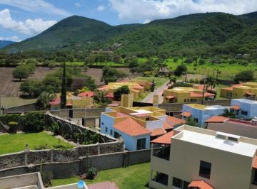 Casa de 2 habitaciones, Jocotepec · Casa en Jocotepec Ribera de Chapala $3,500,000