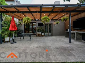 Casa de 3 habitaciones, Coyoacán · Casa en Venta en Jardines del Pedregal de San Ángel
