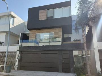 262aa6de0a3226da3d80a27b15732a686d19af978e4444d09aa979b493db2259 · Casa en Venta en Puerta de Hierro Linces, Monterrey, N. L.