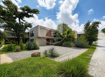 Casa de 4 habitaciones, Atizapán de Zaragoza · Cocoteros en Rancho San Juan