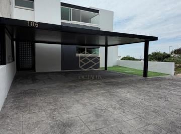 Casa · 3 Recámaras · 2 Estacionamientos · Casa en Porta Fontana